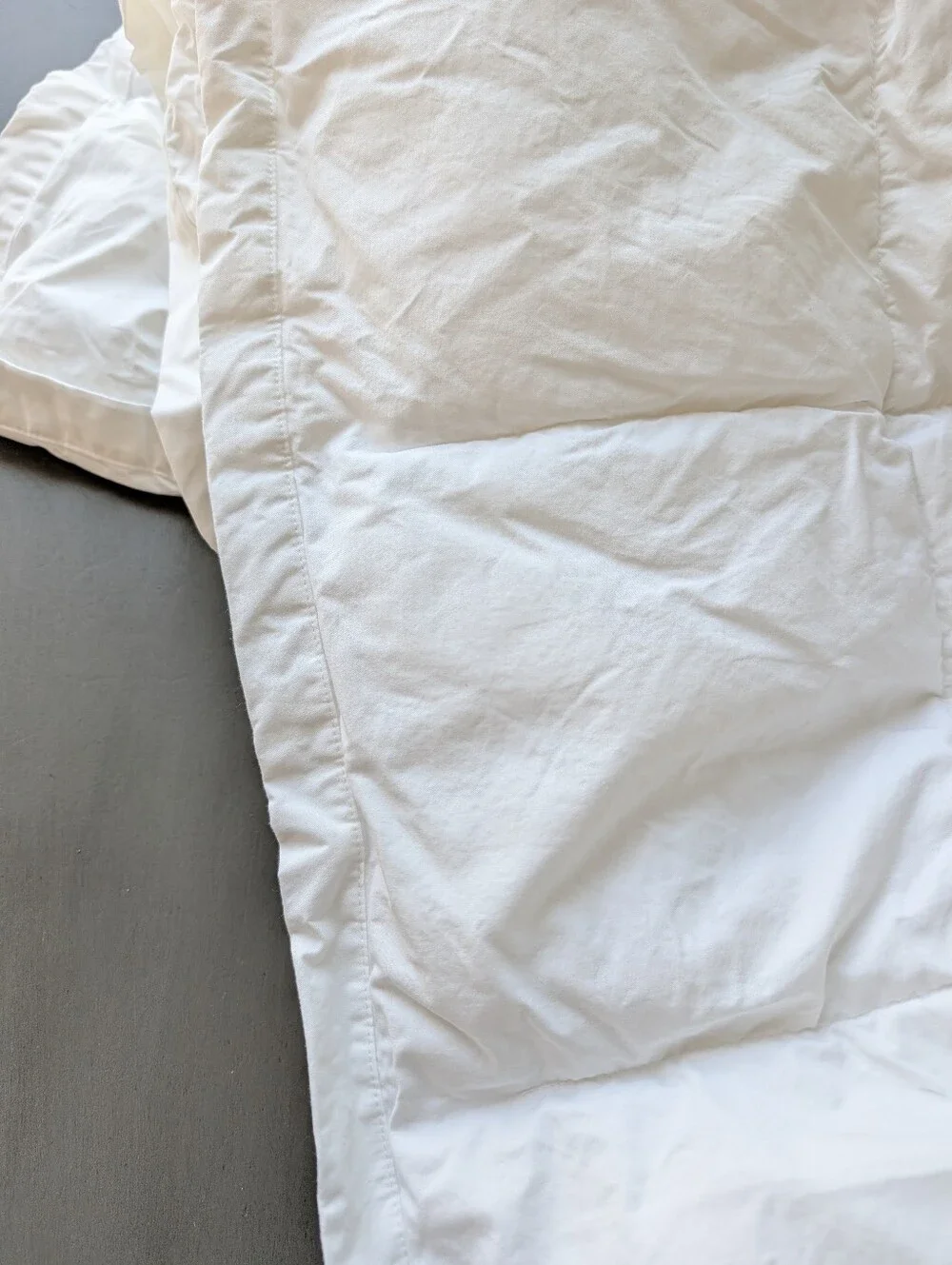 The Company Store Cotton Queen/Full White Quilted Down Puff Blanket Comforter